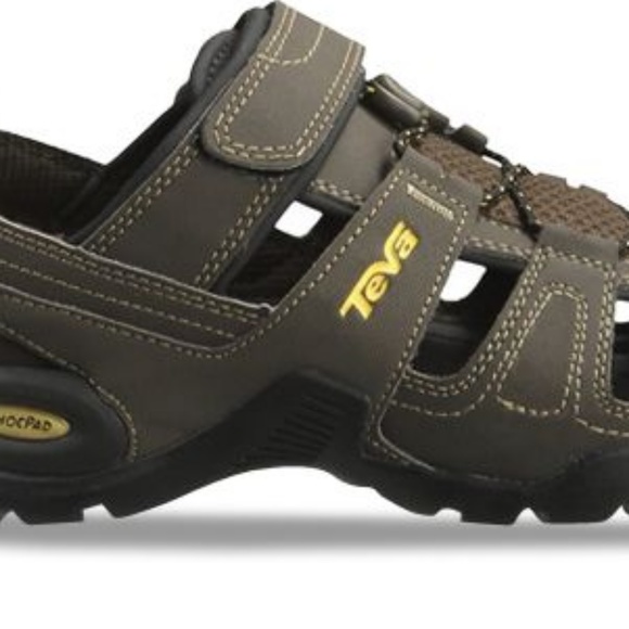 TEVA FOREBAY MENS  All Terrain Sandle (Like New!!) main image 5